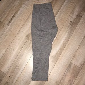 Lululemon leggings size 10